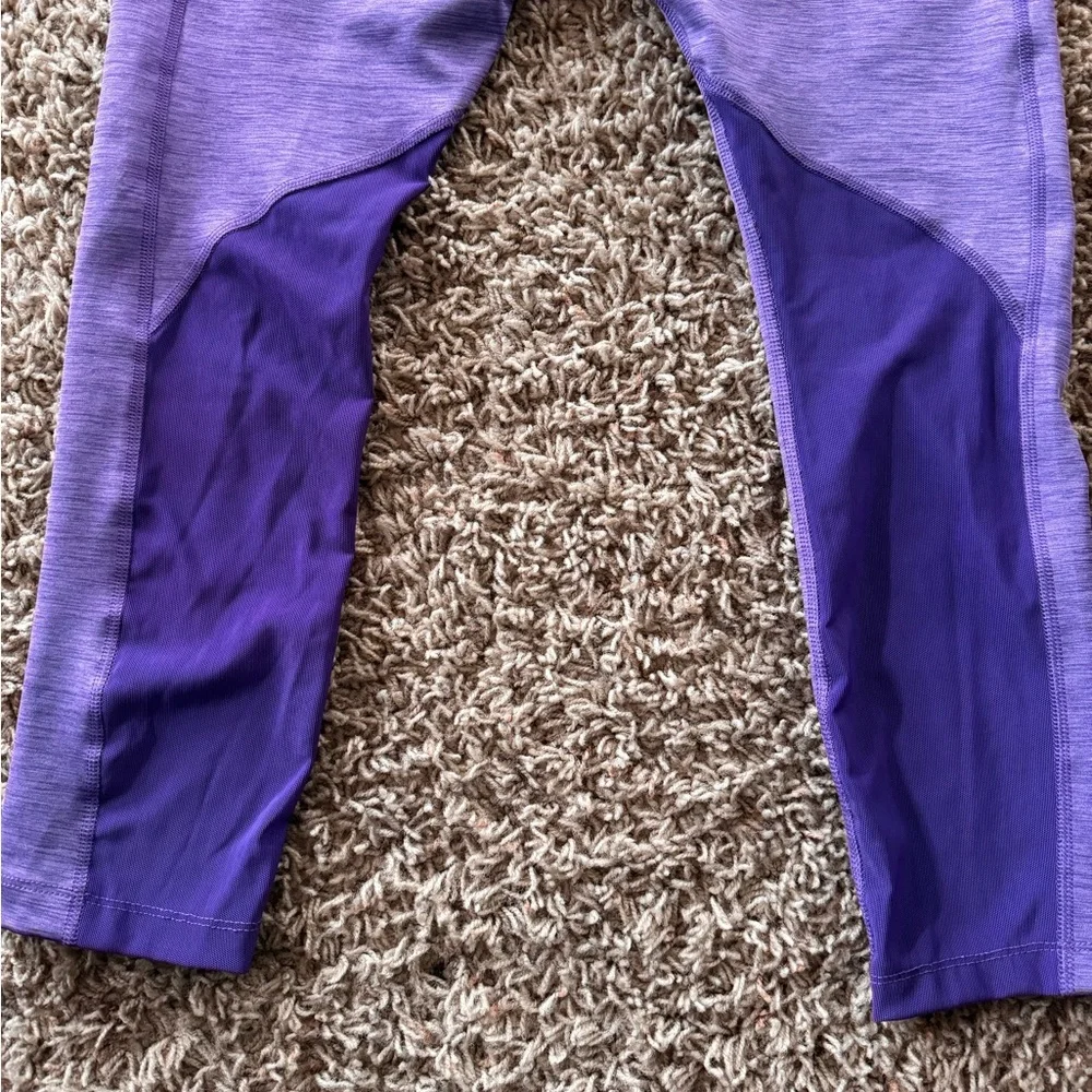 BRAND NEW Woman’s Nike dri-fit crop length running leggings - Picture 2 of 8